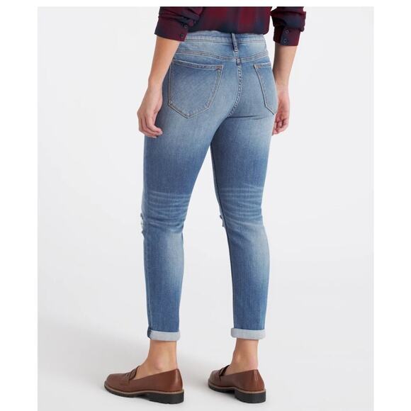 Vigoss Denim - Vigoss Thompson Tomboy Destructed Jeans sz 31 NWT *Stitch Fix